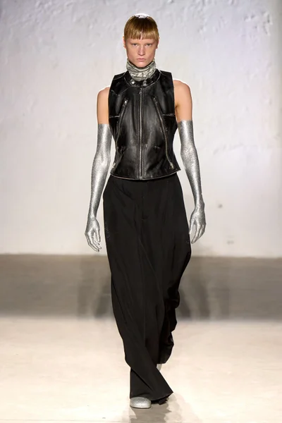 Look 21
